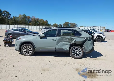 2022 Toyota Rav4 Xle Premium from USA, damaged, VIN 2T3C1RFV9NW193415